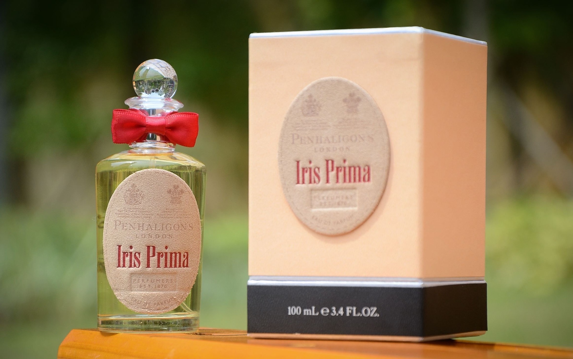 high end Vanilla Iris perfume